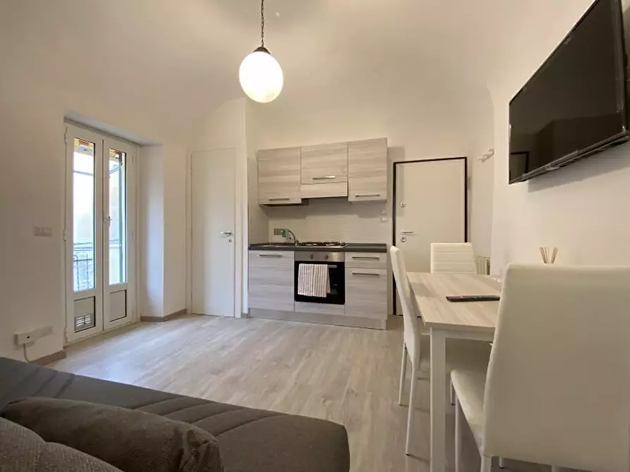 Immagine 5 di Bilocale in vendita  a Alassio