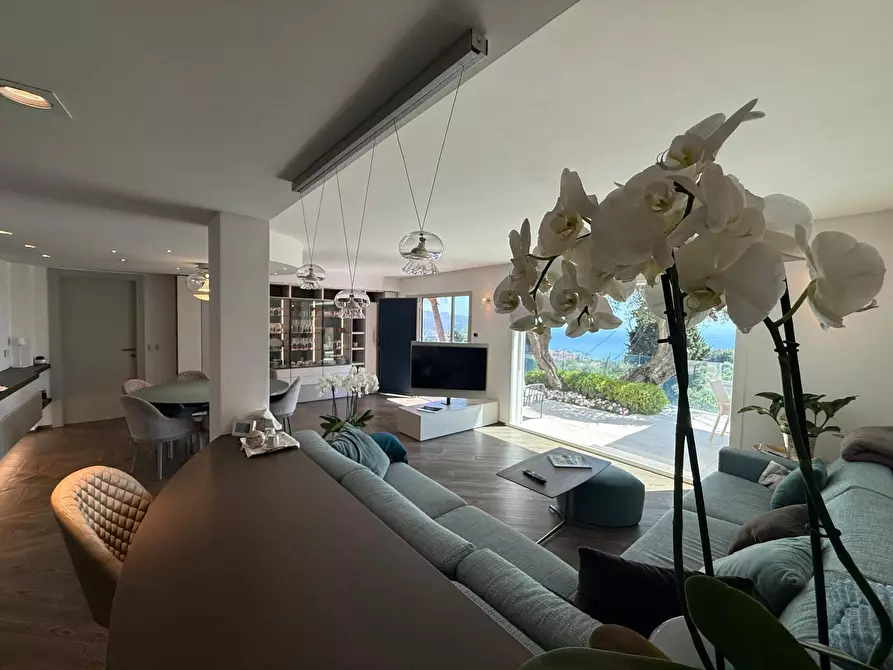 Immagine 30 di Casa indipendente in vendita  a Diano Marina