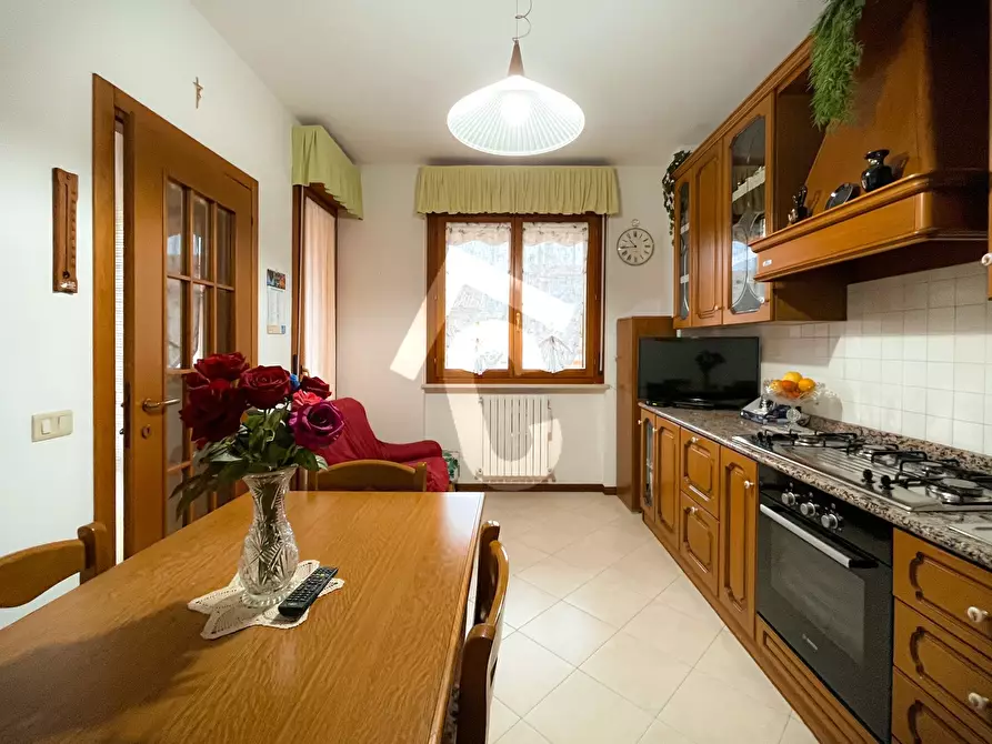 Immagine 7 di Appartamento in vendita  a Jesi