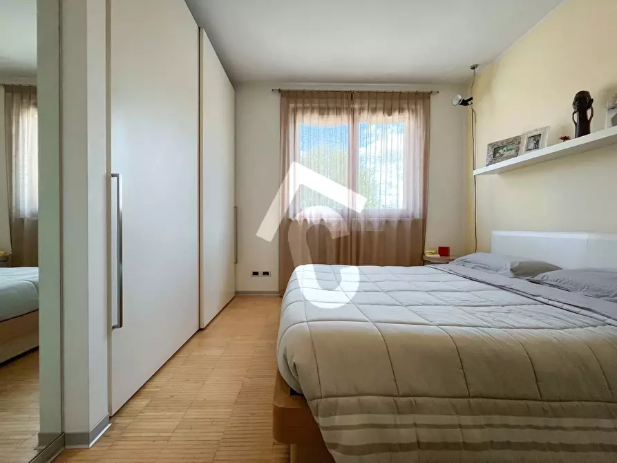 Immagine 13 di Appartamento in vendita  a Jesi