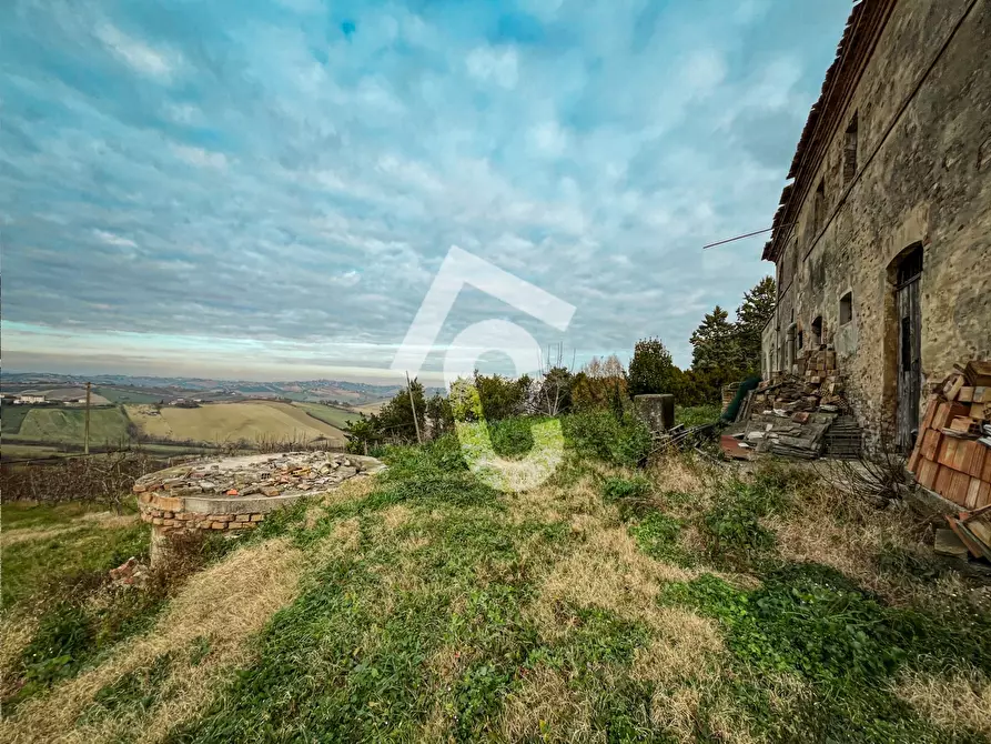 Immagine 11 di Terreno edificabile in vendita  a Jesi
