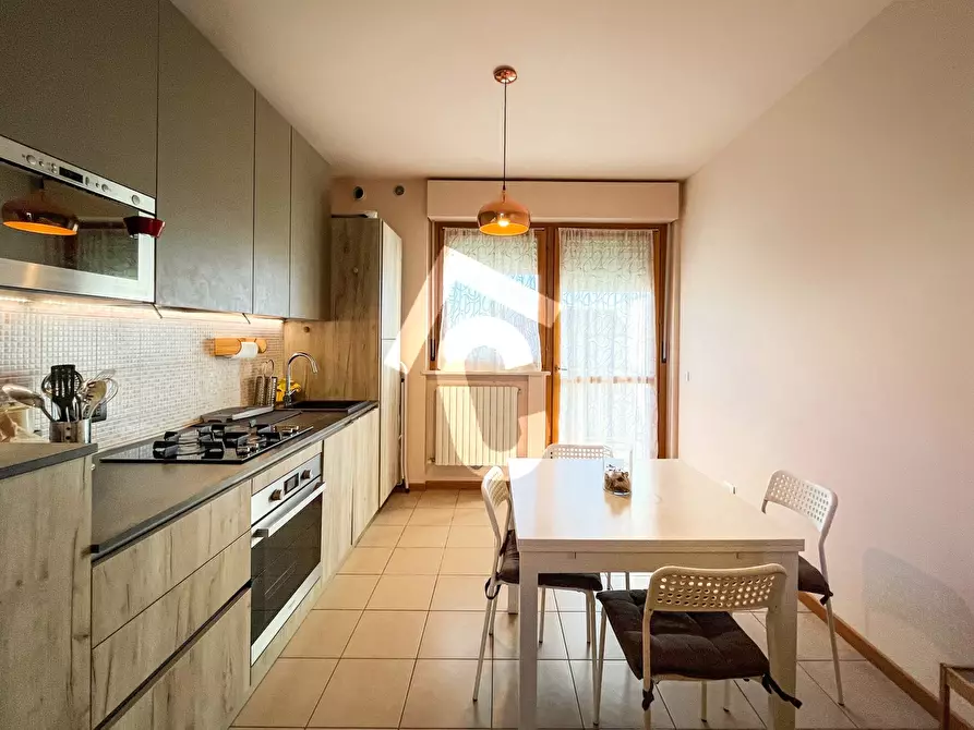 Immagine 3 di Bilocale in vendita  a Maiolati Spontini