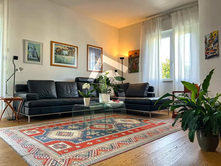 Immagine 2 di Appartamento in vendita  a Jesi