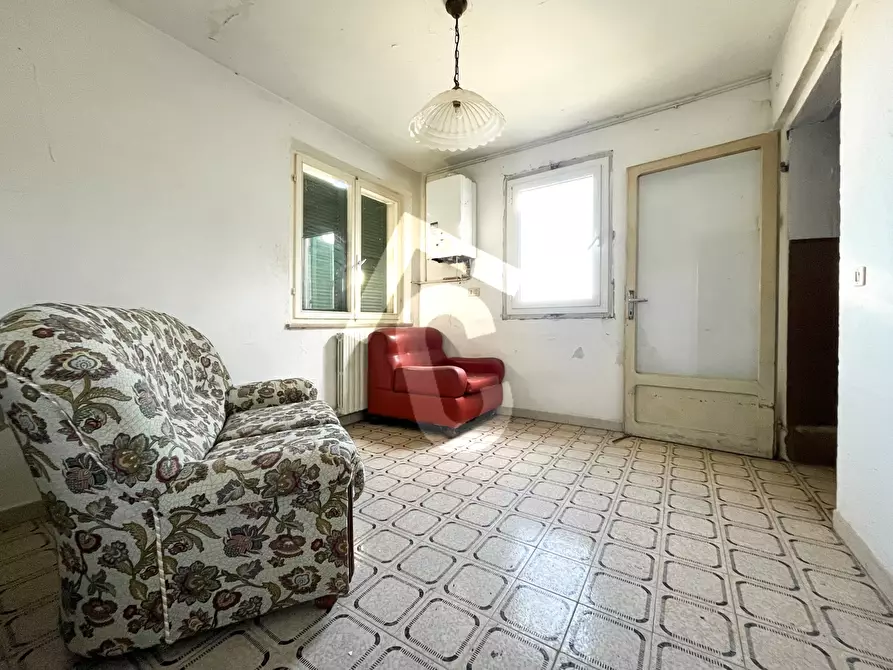 Immagine 14 di Rustico / casale in vendita  a Belvedere Ostrense