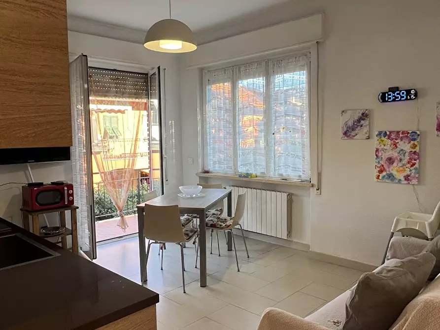 Immagine 4 di Bilocale in vendita  in Via del Cigno a Finale Ligure