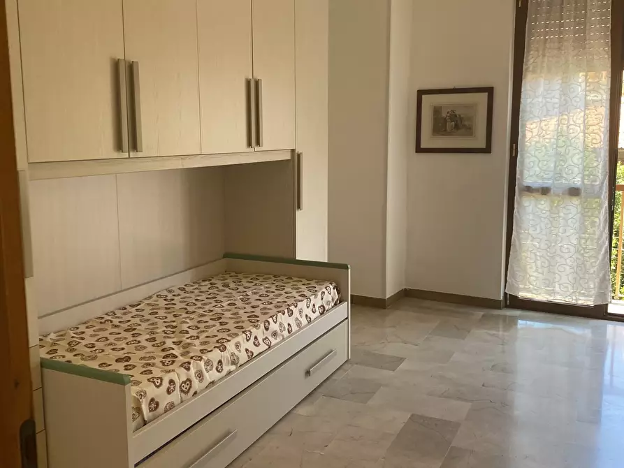 Immagine 3 di Quadrilocale in affitto  in Via Brunenghi 91 a Finale Ligure