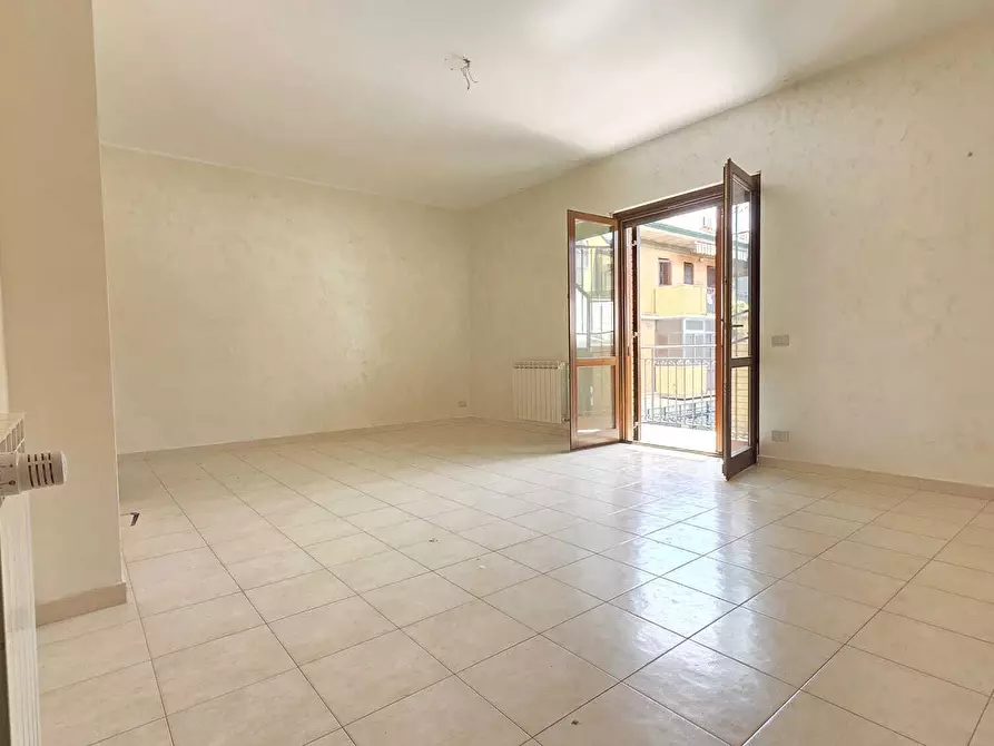 Immagine 5 di Appartamento in vendita  a Tremestieri Etneo