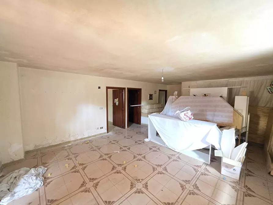 Immagine 14 di Villa in vendita  in Via Vincenzo Bellini a Tremestieri Etneo