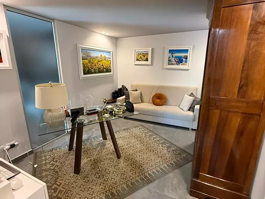 Immagine 18 di Villa in vendita  a Nicolosi