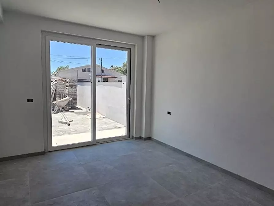 Immagine 11 di Villa in vendita  a Aci Bonaccorsi