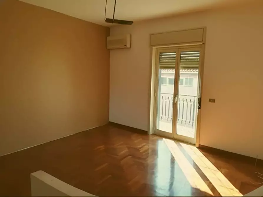 Immagine 6 di Appartamento in vendita  a Misterbianco