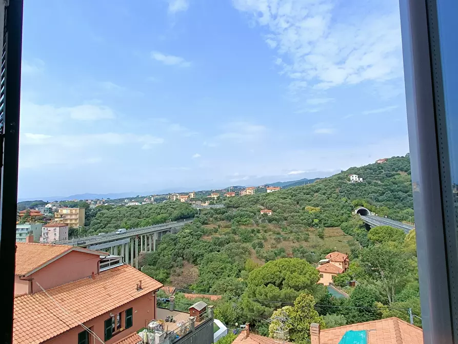 Immagine 18 di Trilocale in vendita  in Via Firenze 74 a Celle Ligure