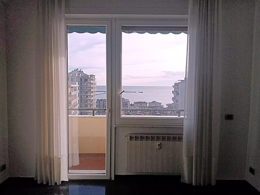 Immagine 15 di Trilocale in vendita  in Via Giovanni Opisso 183 a Genova
