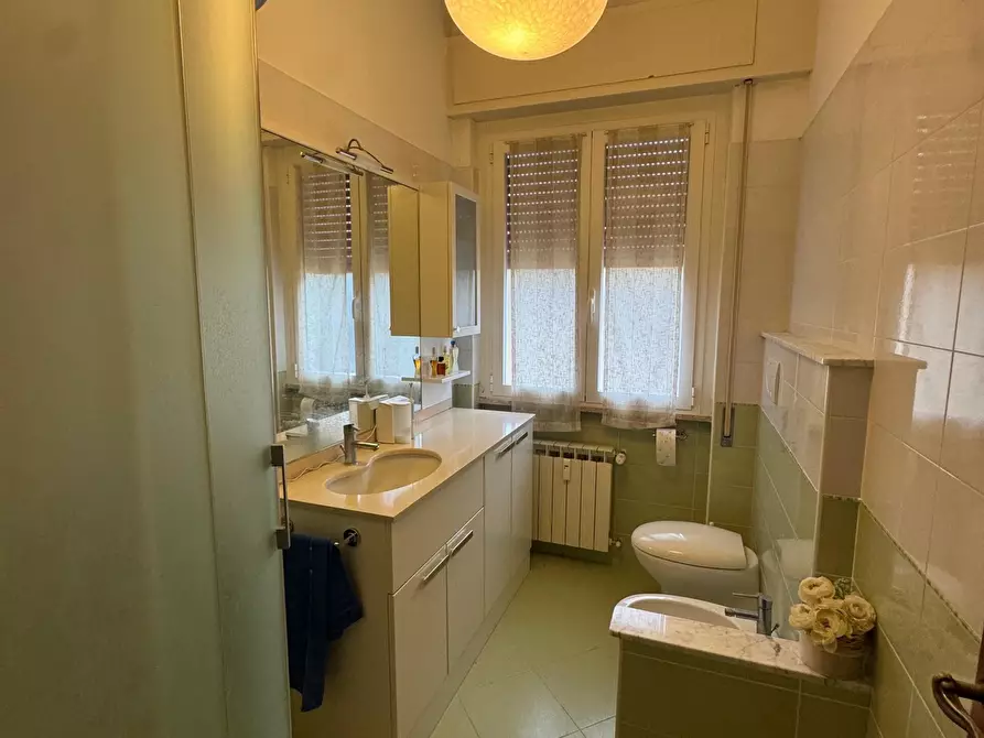 Immagine 10 di Bilocale in vendita  in Viale Enrico Millo a Chiavari