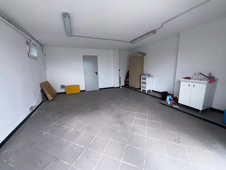 Immagine 13 di Casa semindipendente in vendita  a Ceranesi