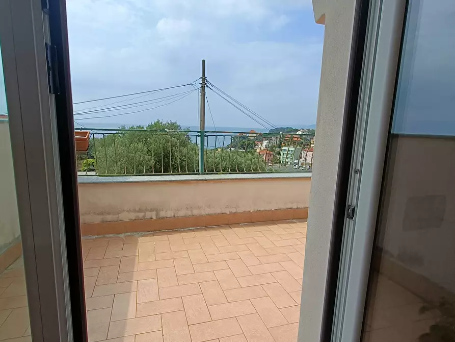 Immagine 25 di Trilocale in vendita  in Via Firenze 74 a Celle Ligure