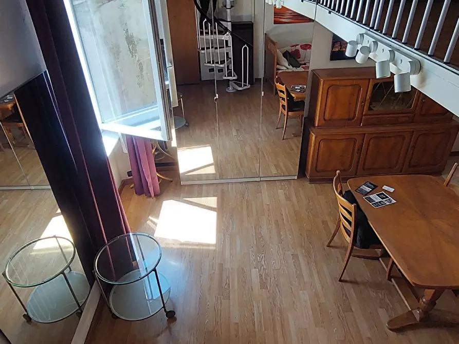 Immagine 10 di Bilocale in vendita  in Vico Squarciafico a Genova