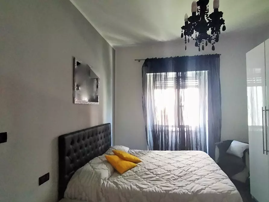 Immagine 37 di Bilocale in vendita  in Via delle Gavette a Genova