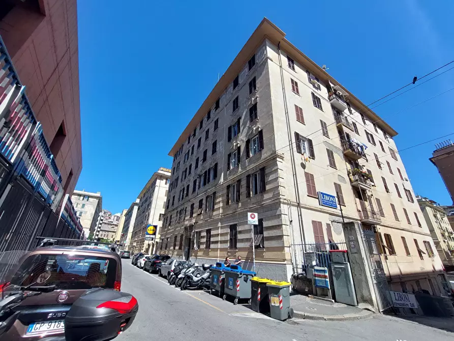 Immagine 20 di Pentalocale in vendita  in Via Casata Centuriona a Genova