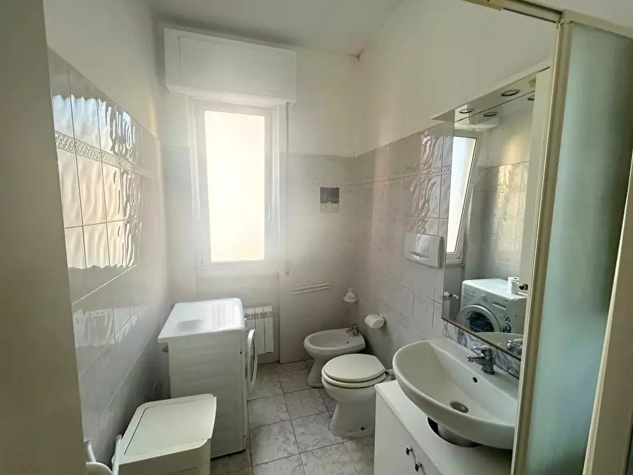 Immagine 19 di Quadrilocale in vendita  in Via Pasquale Berghini 38 a Genova