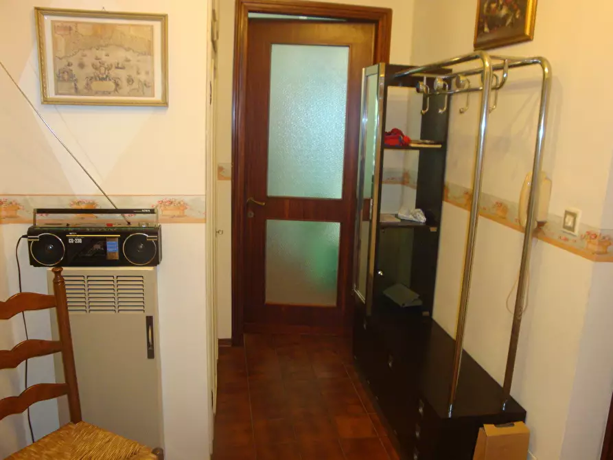 Immagine 36 di Bilocale in vendita  in Via all'Asilo Davide e Delfina Garbarino 2 a Genova