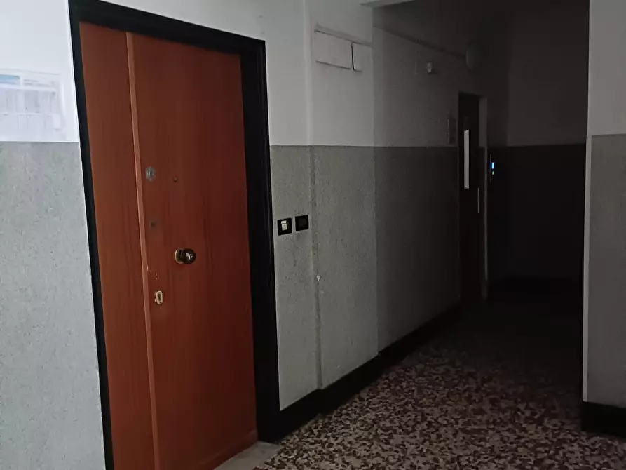 Immagine 4 di Appartamento in vendita  in Via dell'Acciaio 125 a Genova