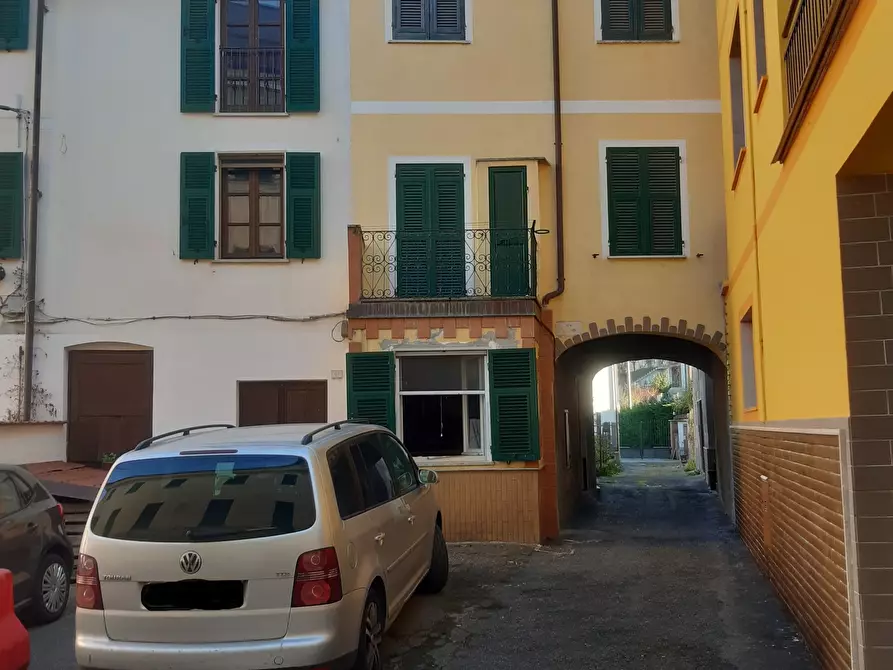 Immagine 1 di Porzione di casa in vendita  in vico Colombo 1 a Bosio