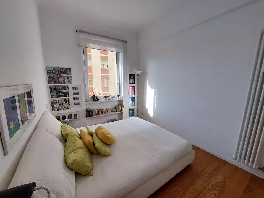 Immagine 26 di Trilocale in vendita  in Via Ameglia a Genova