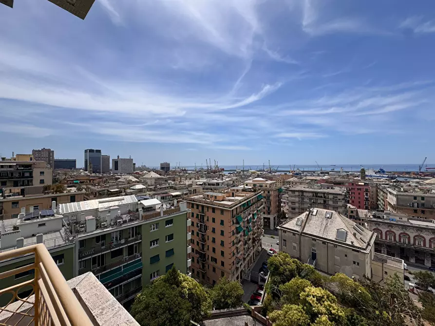 Immagine 6 di Pentalocale in vendita  a Genova