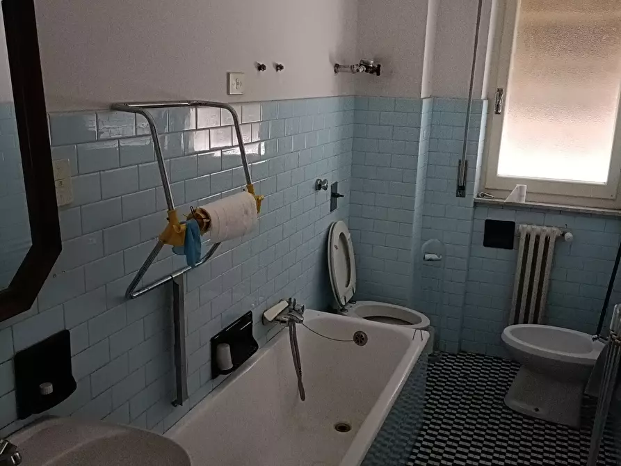 Immagine 12 di Appartamento in vendita  in Via Ruggero Leoncavallo 6 a Albissola Marina