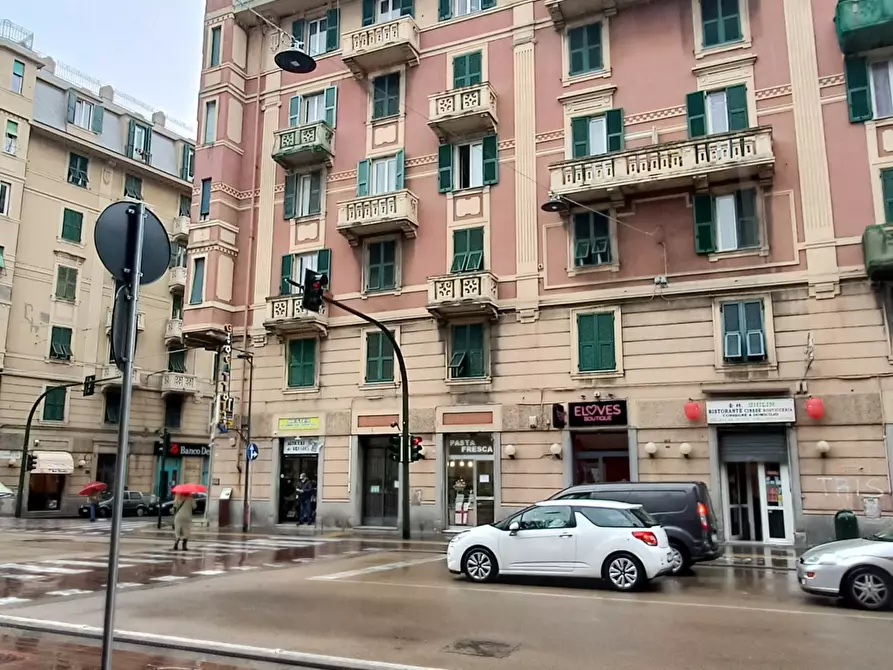 Immagine 38 di Appartamento in vendita  in Via Cornigliano 34 a Genova