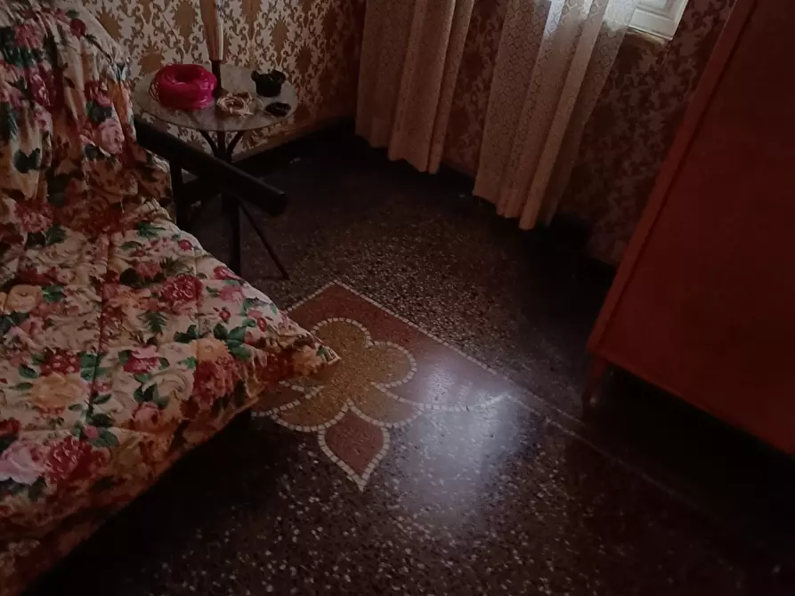 Immagine 11 di Appartamento in vendita  in Via Cornigliano 34 a Genova