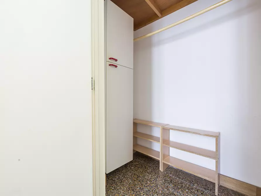 Immagine 25 di Appartamento in vendita  in Via Tortosa a Genova