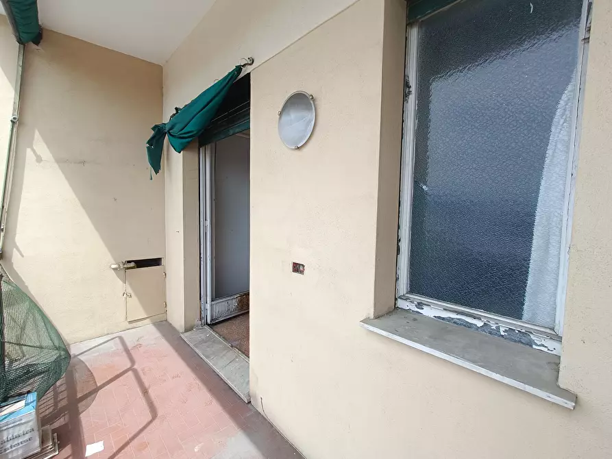 Immagine 14 di Appartamento in vendita  in Via dell'Acciaio 125 a Genova