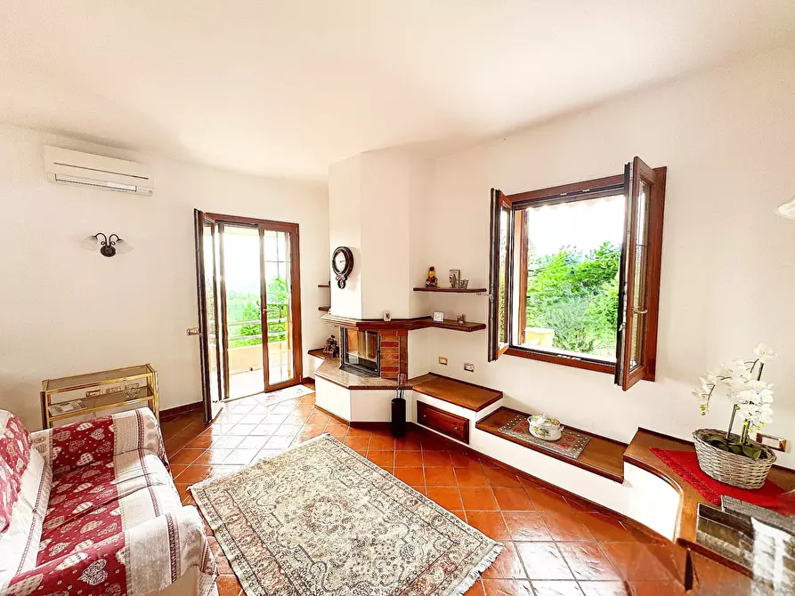 Immagine 1 di Casa semindipendente in vendita  a Ceranesi