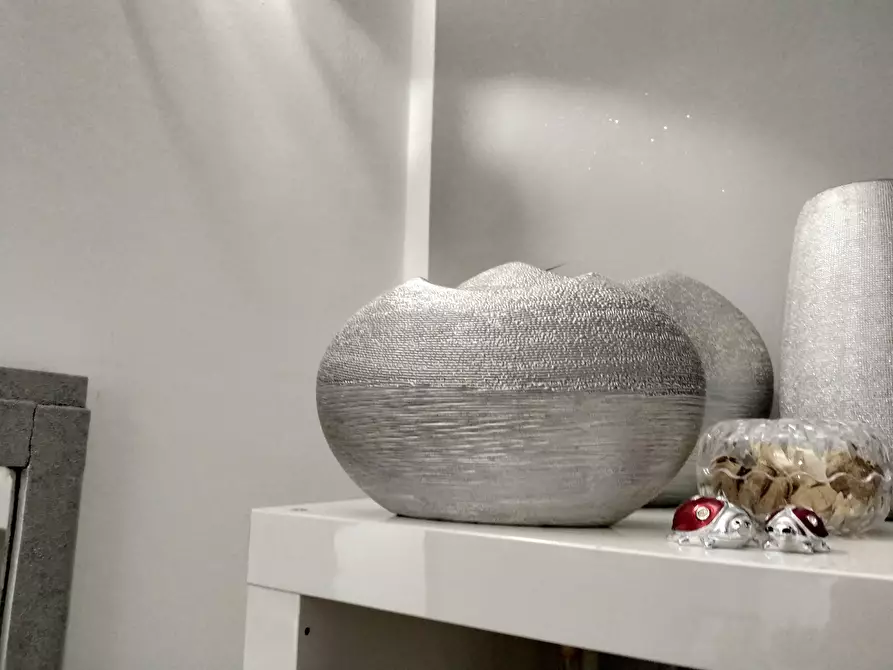 Immagine 55 di Bilocale in vendita  in Via delle Gavette a Genova