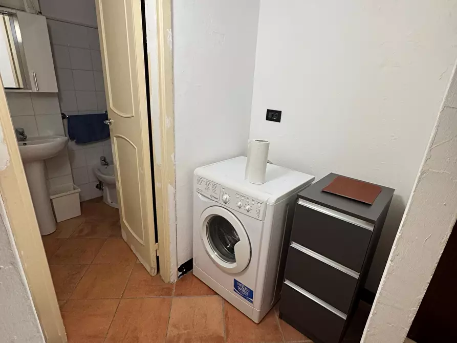 Immagine 7 di Monolocale in vendita  in Vico di Porta Nuova 8 R a Genova