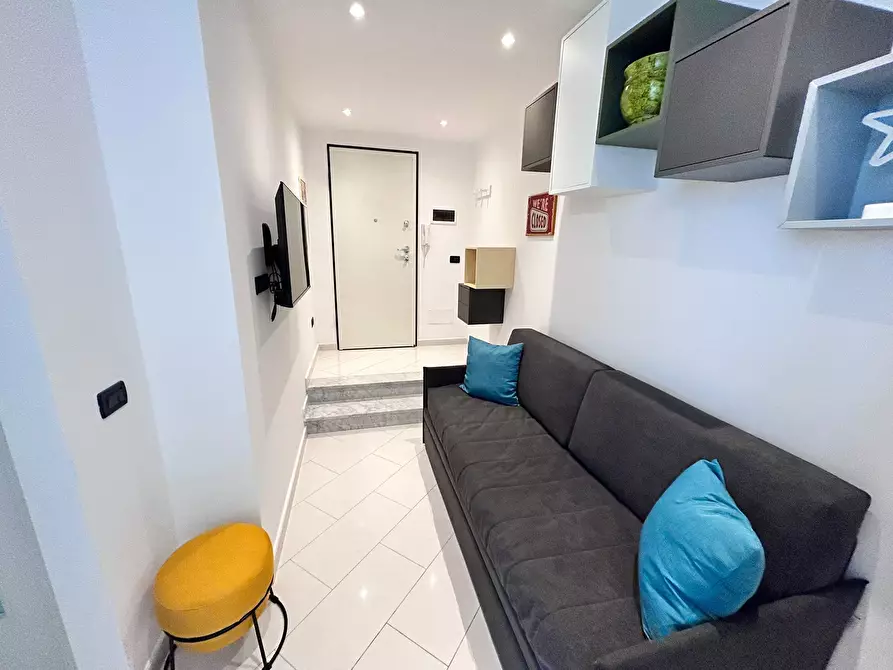 Immagine 8 di Bilocale in vendita  in Via Roma 48 a Alassio