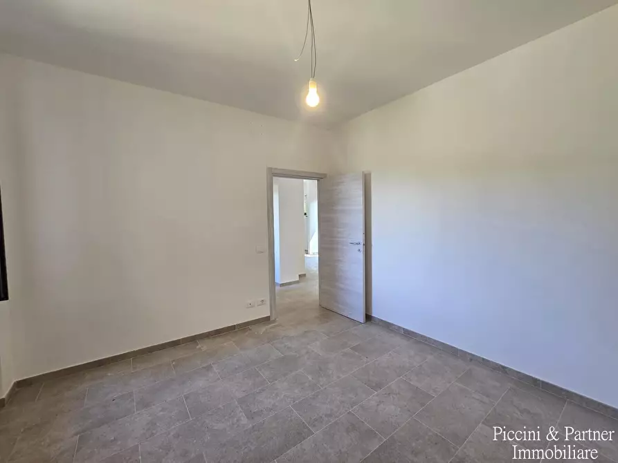 Immagine 28 di Rustico / casale in vendita  a Assisi