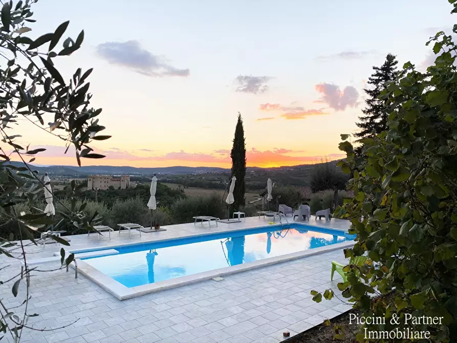 Immagine 1 di Villa in vendita  in Via Giambattista Vico 12 a Corciano