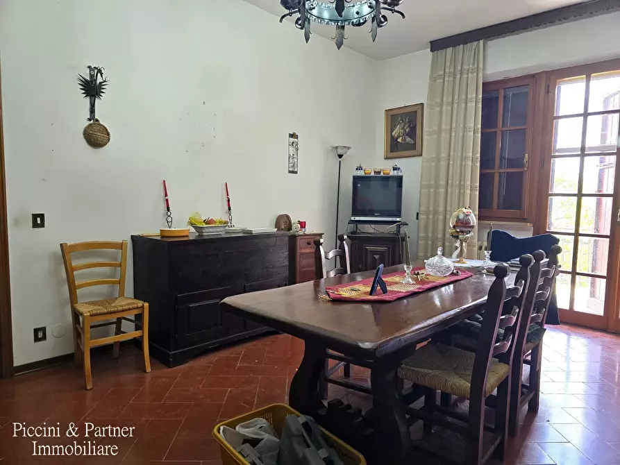 Immagine 49 di Rustico / casale in vendita  in Via Paganico 2 a Castiglione Del Lago