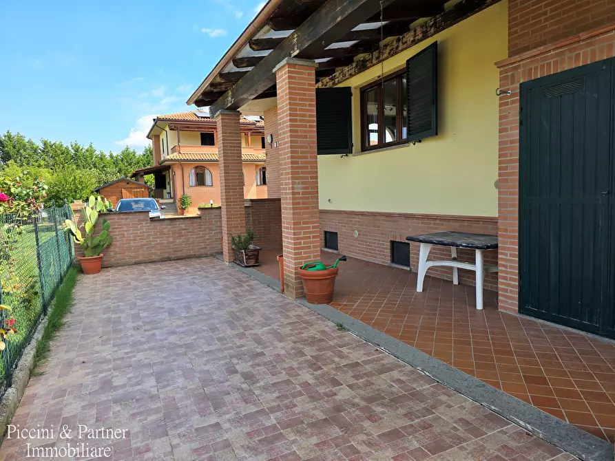 Immagine 21 di Casa bifamiliare in vendita  in Via Panicarola 17 a Castiglione Del Lago