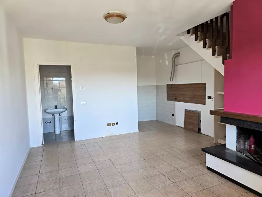 Immagine 6 di Quadrilocale in vendita  in Strada del Giglio a Perugia