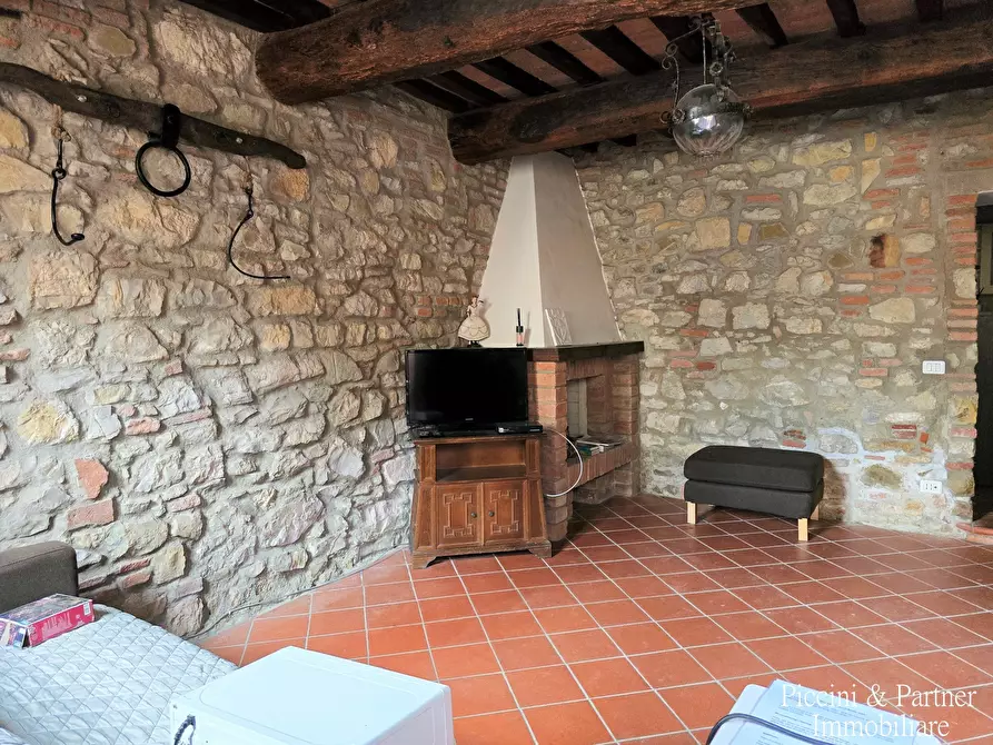 Immagine 7 di Porzione di casa in vendita  in Località Poggetto a Castiglione Del Lago