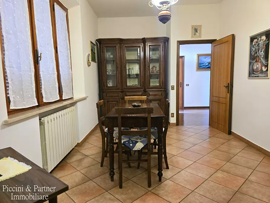 Immagine 25 di Casa bifamiliare in vendita  in Via delle Terme Sud a Montepulciano