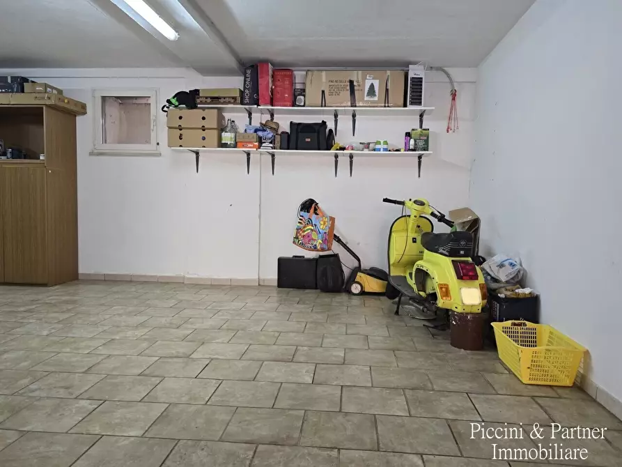 Immagine 59 di Pentalocale in vendita  in Via di Pretola a Paciano