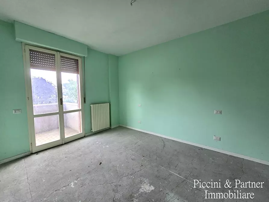 Immagine 27 di Pentalocale in vendita  in Viale Sempione a Città Di Castello