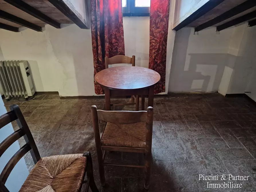 Immagine 55 di Bilocale in vendita  in Via Italia a Magione