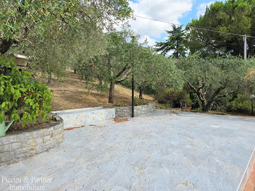 Immagine 7 di Villa in vendita  in Via Marzabotto 11 a Magione