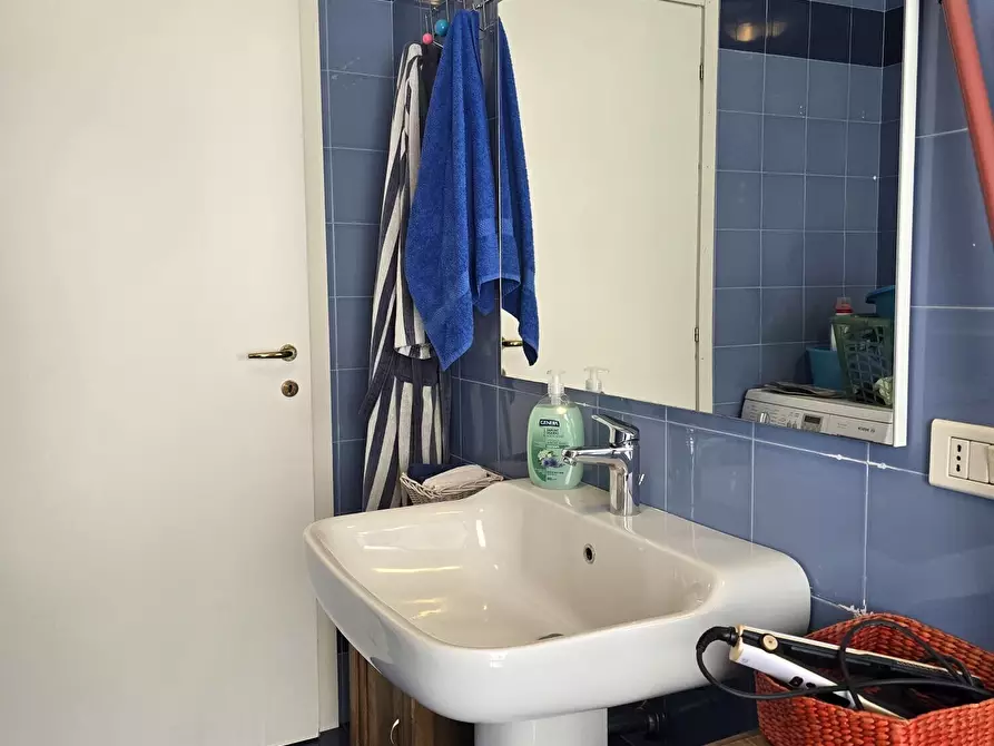 Immagine 44 di Attico in vendita  in Via Martiri dei Lager 156 a Perugia